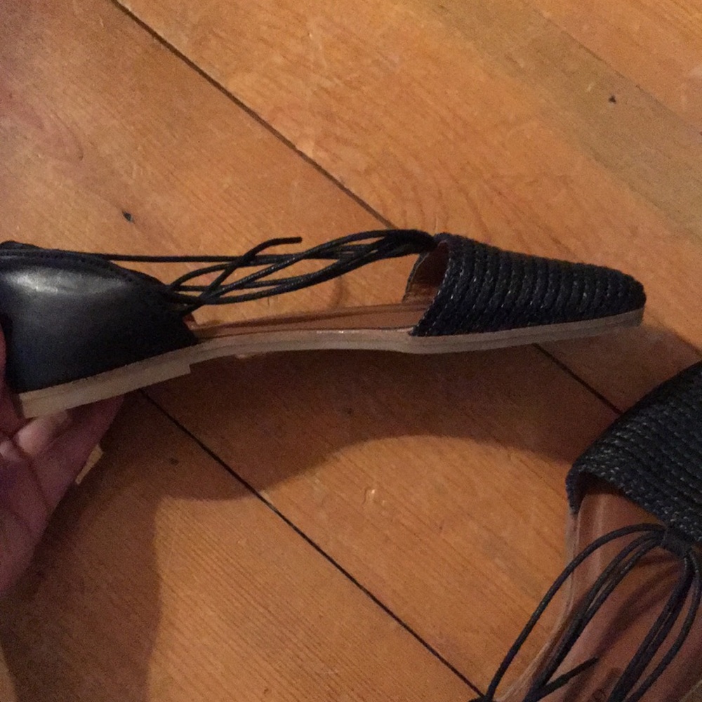 NWOT Lucky Brand Flats - Picture 3 of 4